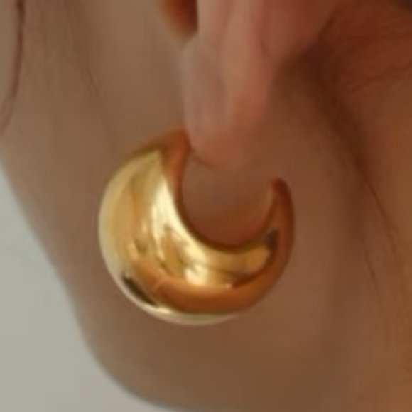 Chunky Wide Gold Filled Hoop Earrings - Picture 3 of 3